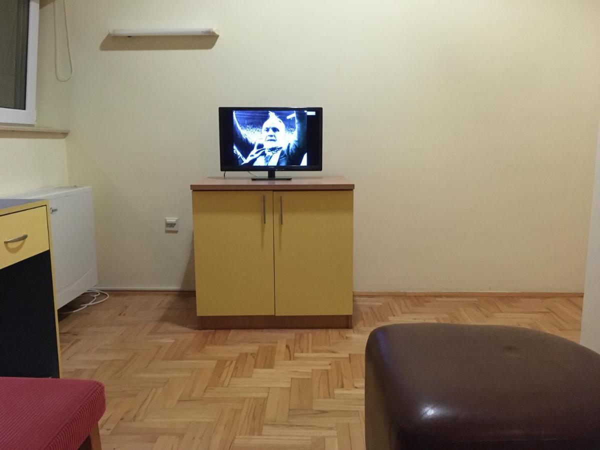 Hostel Teresianum Αλέξινατς Εξωτερικό φωτογραφία