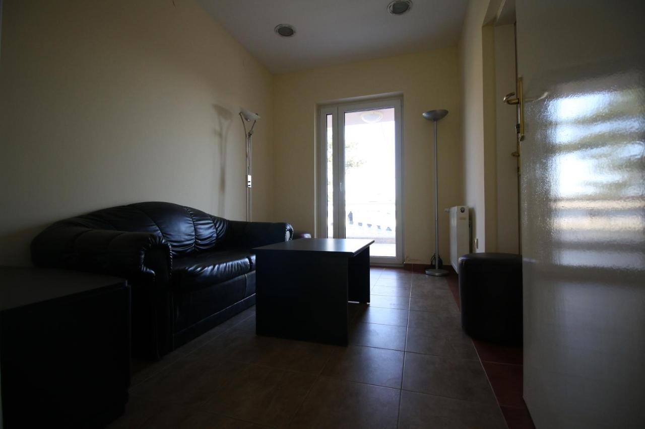 Hostel Teresianum Αλέξινατς Εξωτερικό φωτογραφία